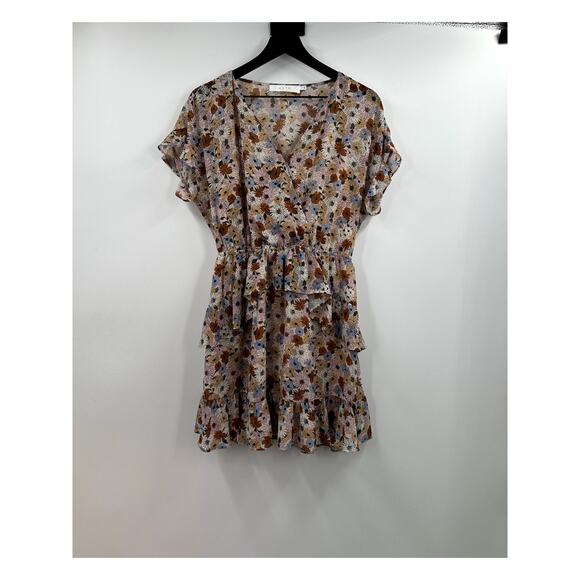Astr Dresses & Skirts - ASTR The Label Floral Tiered Ruffle Mini Dress Size Medium